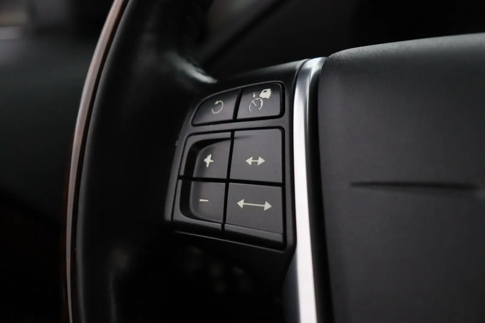 Car Image - 1pq5XcuGrQWbaq6izWeN9c