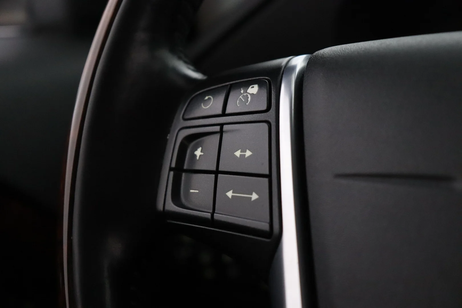 Car Image - 1pq5XcuGrQWbaq6izWeN9c