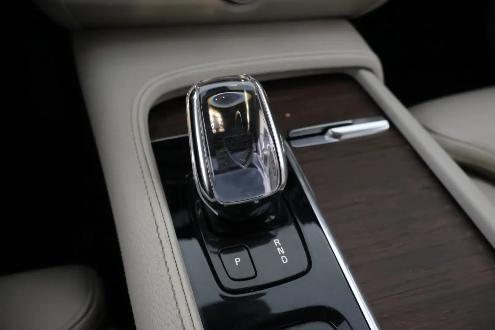 Car Image - rsrT9txfg9CElAnVdHzcE