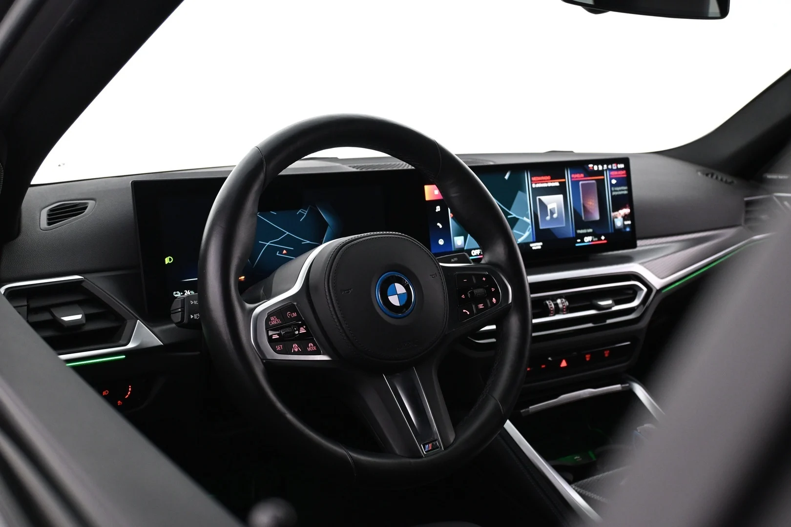 Car Image - 2yzeCQYtlK0I6TZVSUjXhq