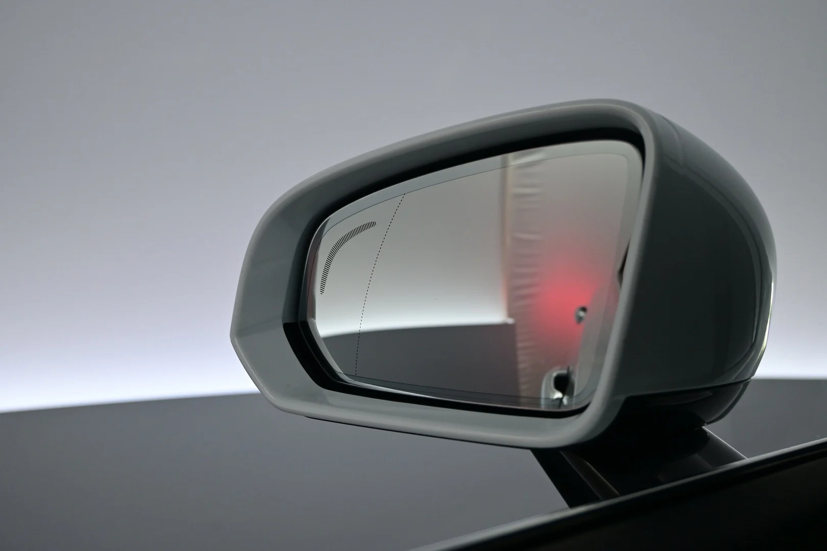 Car Image - 1BOHu70NoAsbh84xGIKb9J