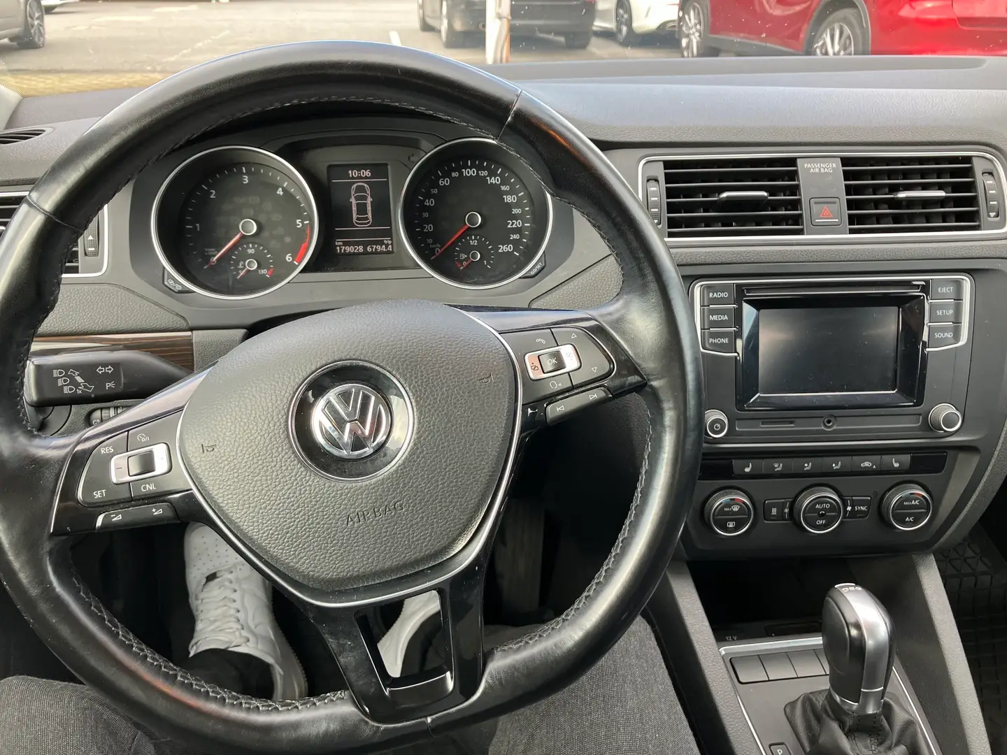 Car Image - 4csjz4tTCBWiZ4Ndzno9Fy