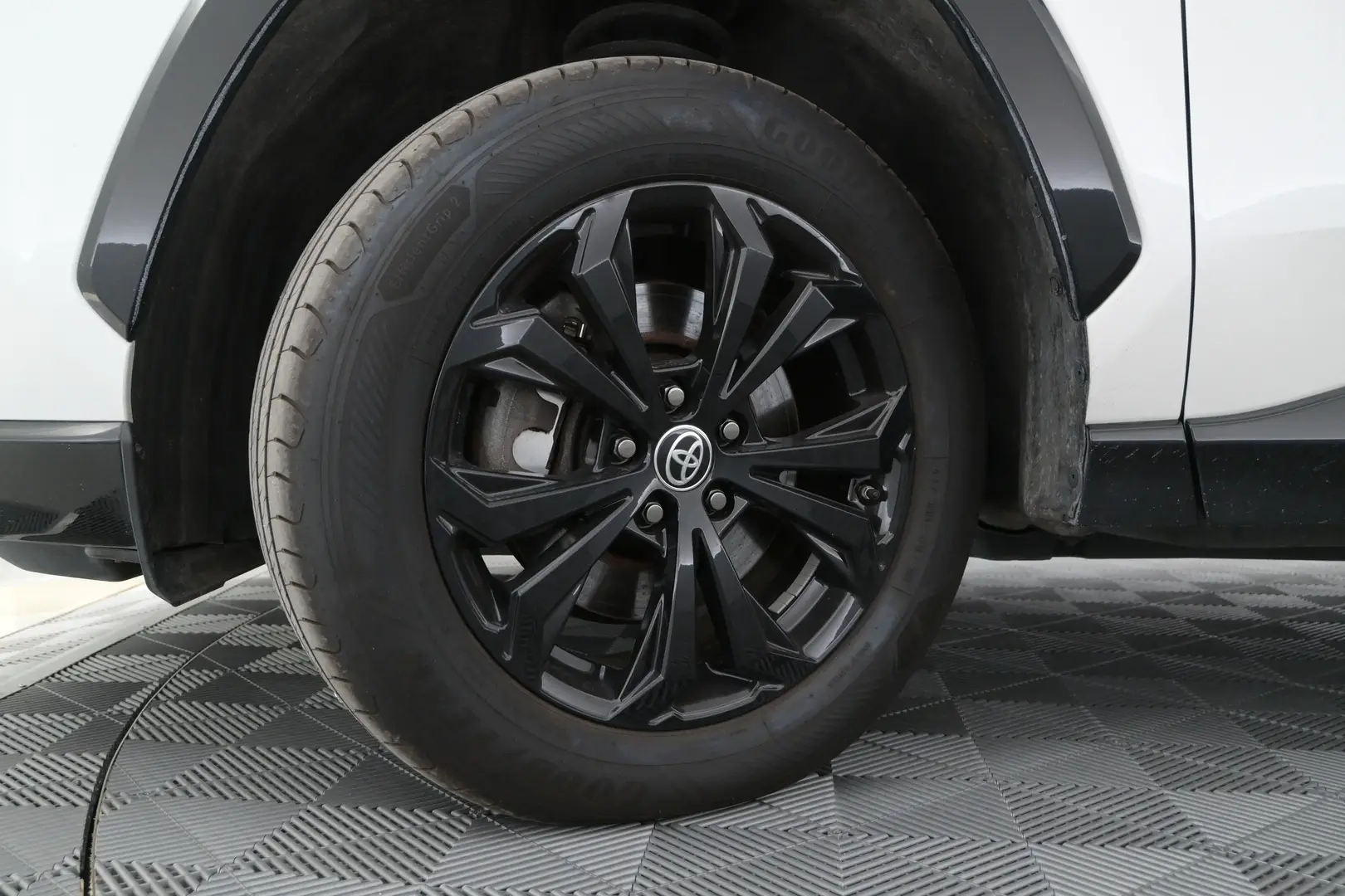 Car Image - 4VFBXO9mQZa5G3XqObkOxS