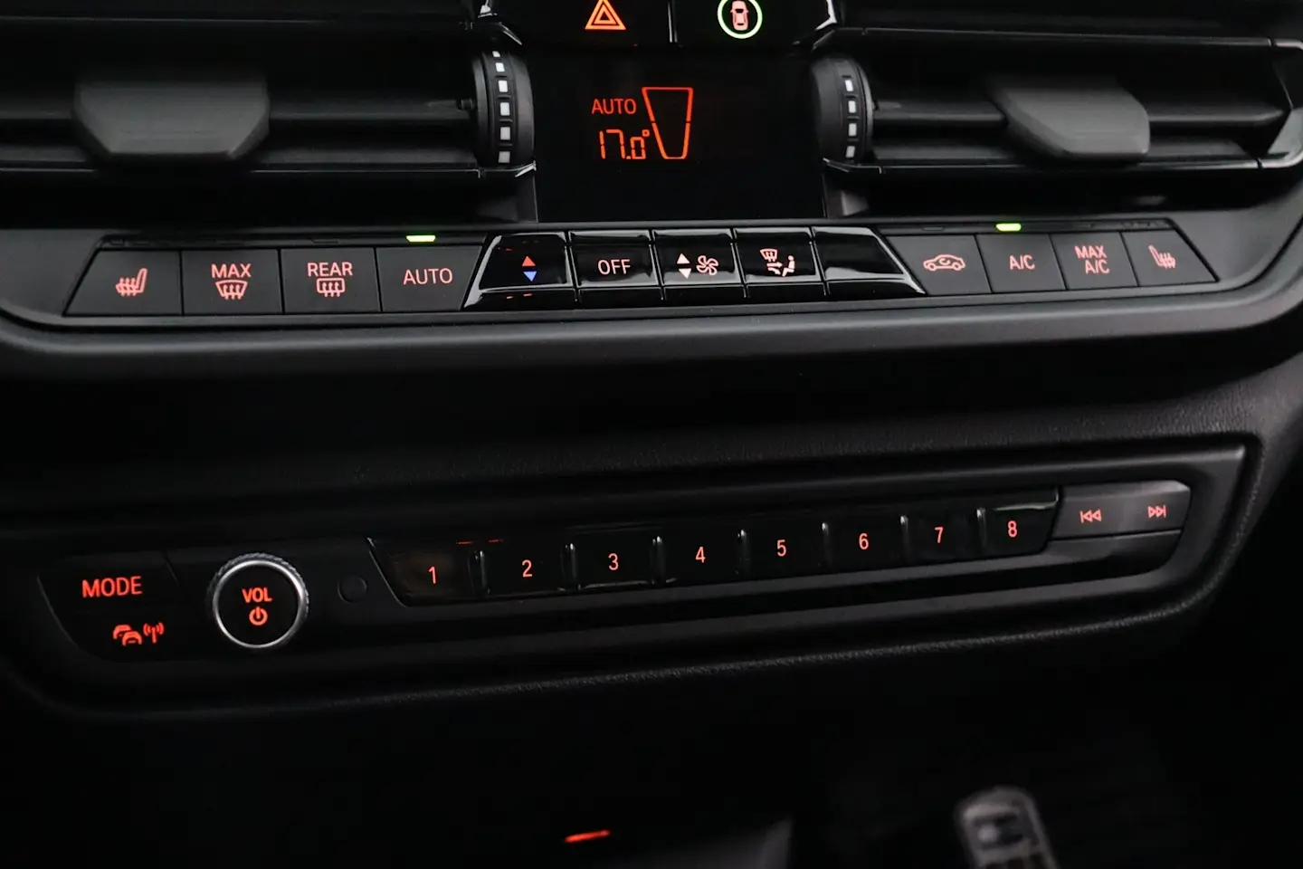 Car Image - 3NFLyRLOvOHHZrBj9xKKzH