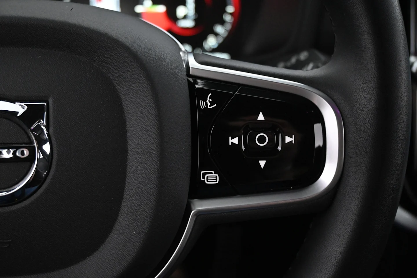Car Image - 3SVxbfOh7HA7nkTtKdKJWR