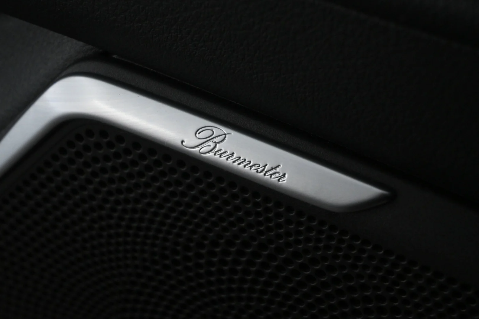 Car Image - 76w9vFwOdPGL4aVDB3DgFU