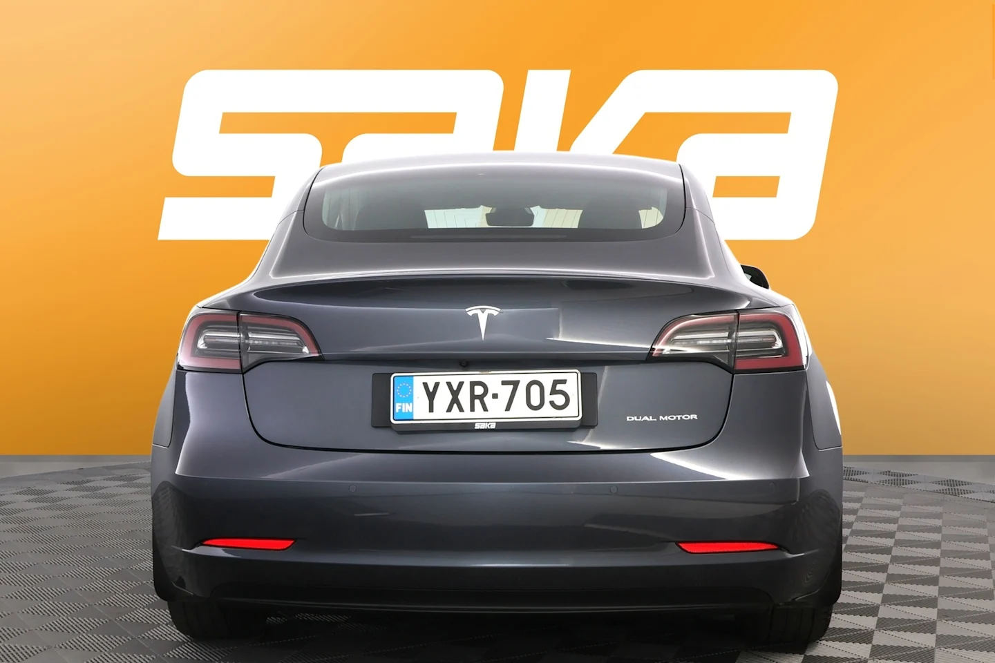 Car Image - 1mUoys1Qr3RLBb1gZsPgmQ