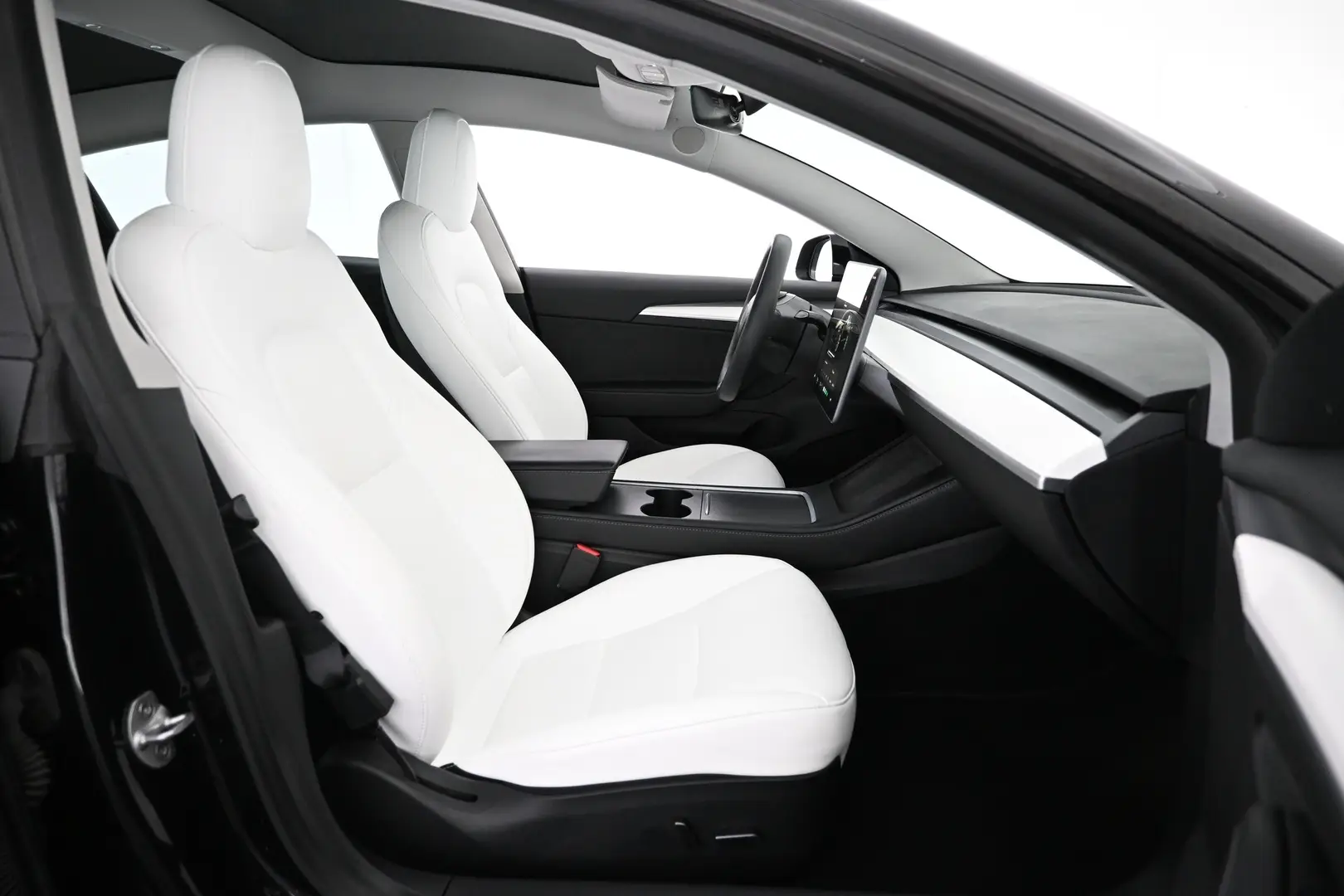 Car Image - 4TVkLuErPsm3y9YLV6Nelw