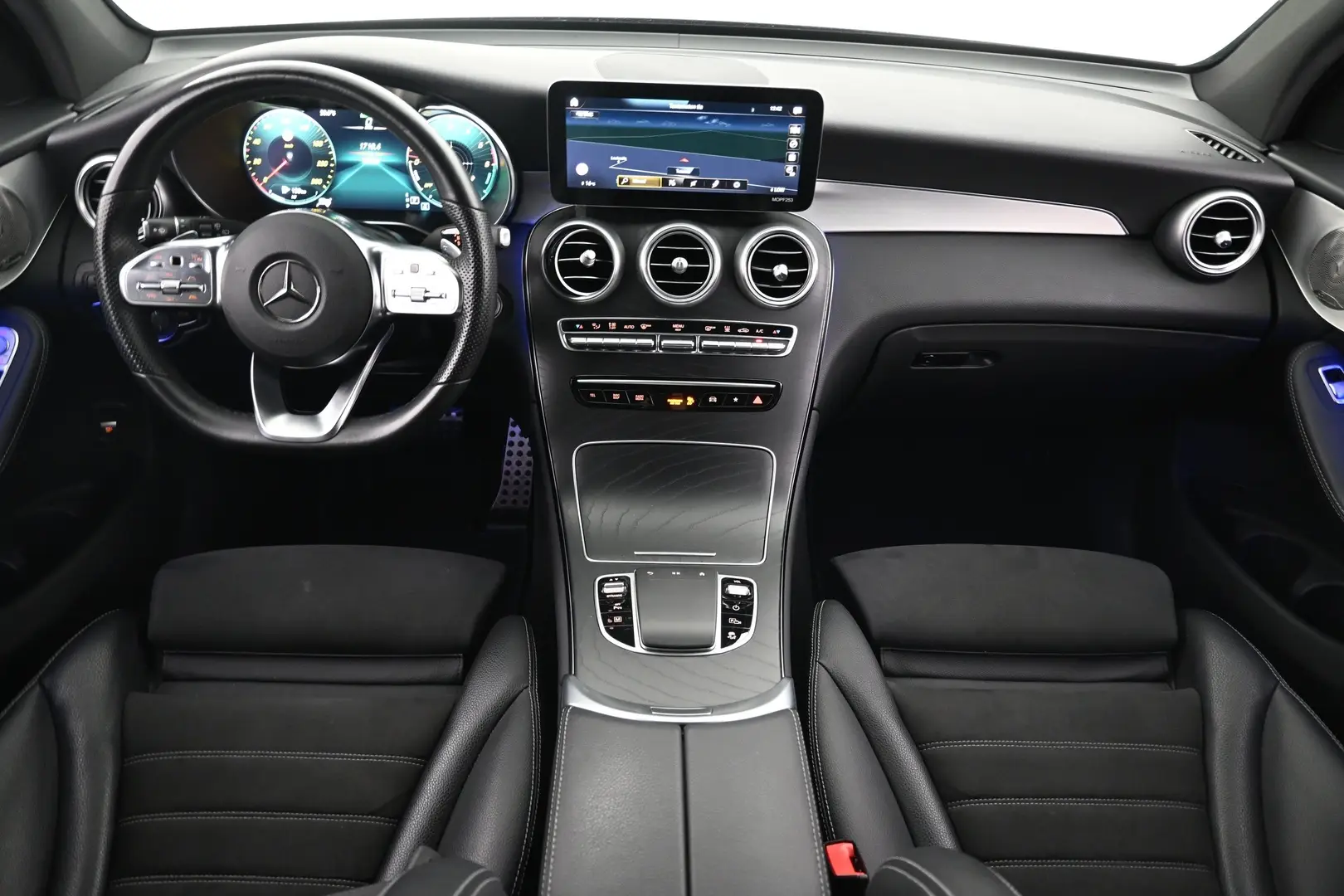 Car Image - 26r4CCzIWbsvgK97i25dRS
