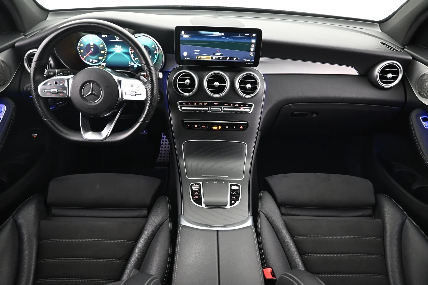 Car Image - 26r4CCzIWbsvgK97i25dRS