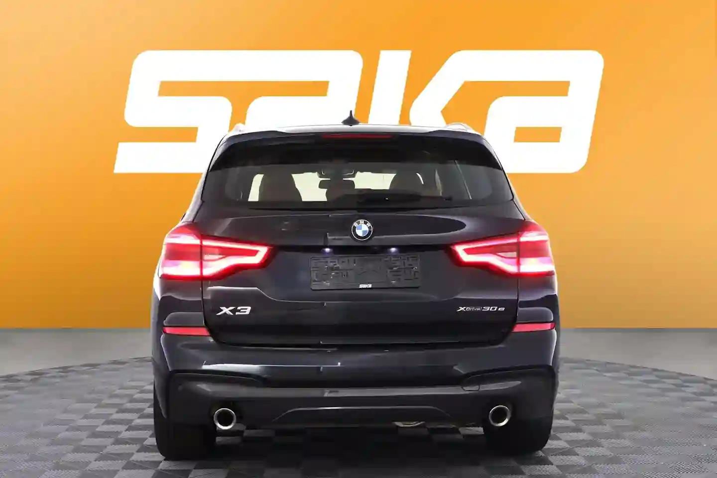 Car Image - 53P9BRYIF9Y8y1xeq8beaH