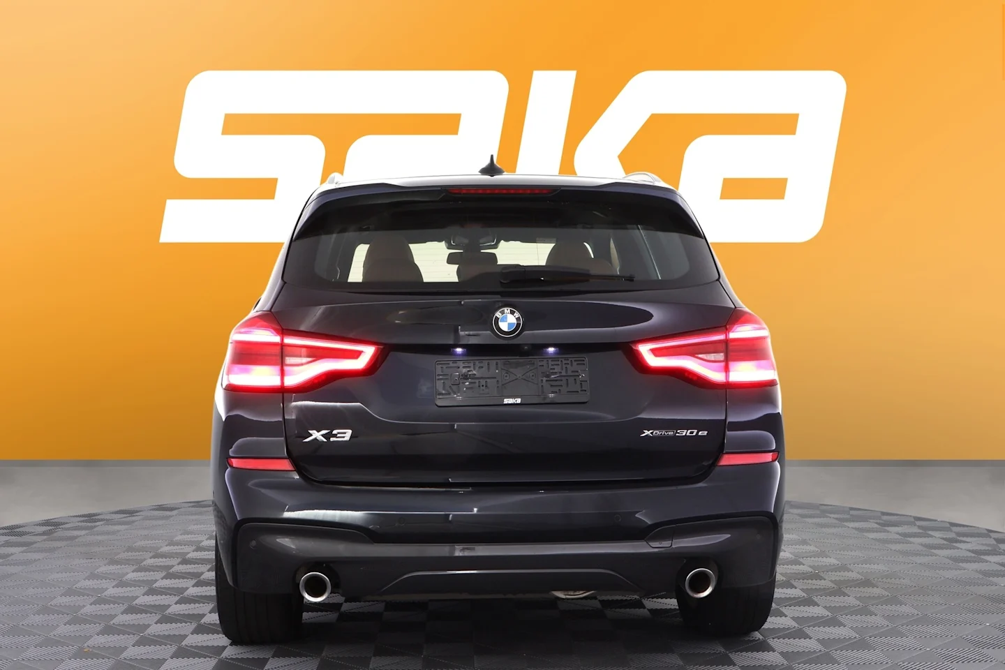 Car Image - 53P9BRYIF9Y8y1xeq8beaH
