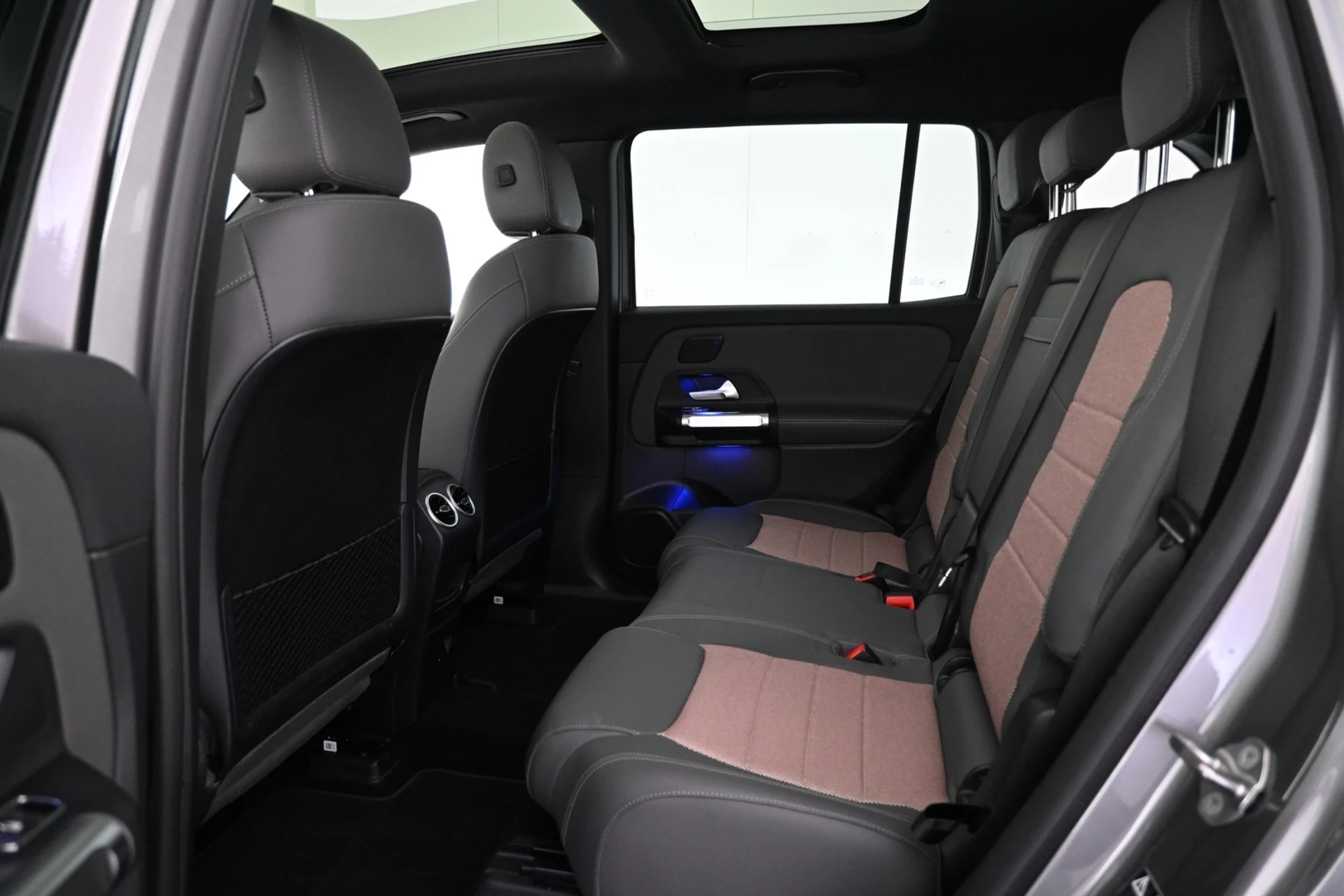 Car Image - 6grZ4VO2hO4DvP4vZ0heG0