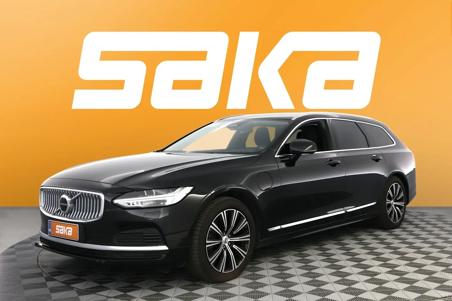 Car Image - 3YH1vpQW71BFXo5zbQGTJ6