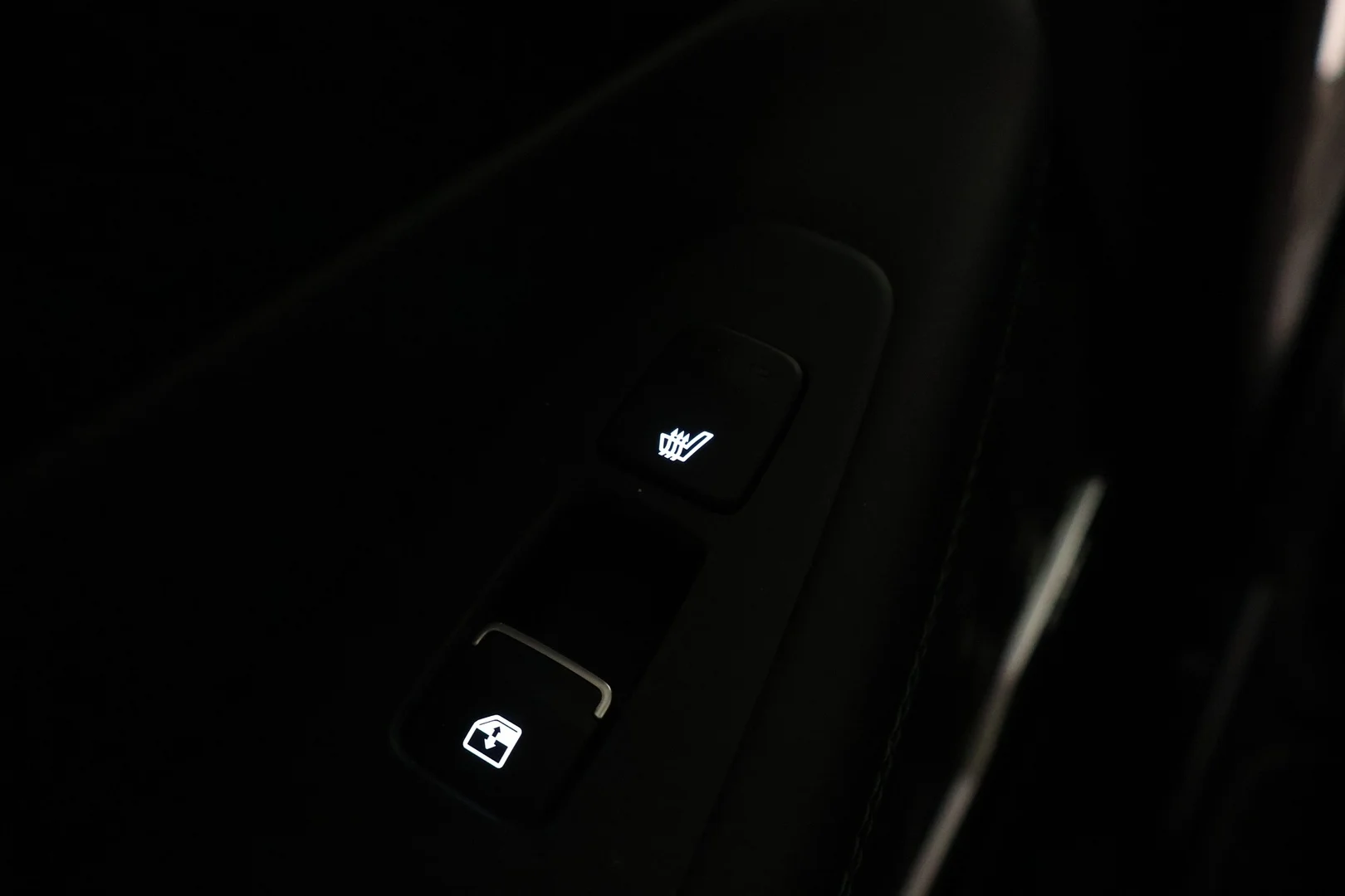 Car Image - 4mKfqeOo5eDGScJ7aHFII1