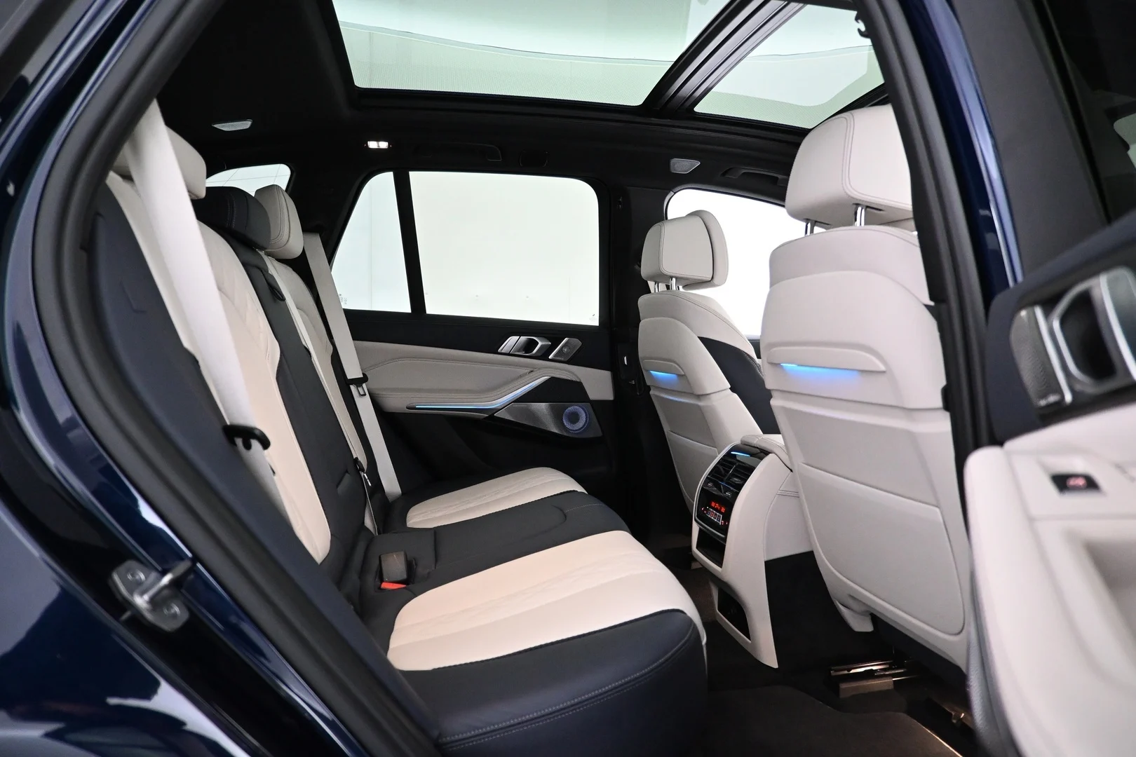 Car Image - 7tipQlYDZgysX4nahG14Id