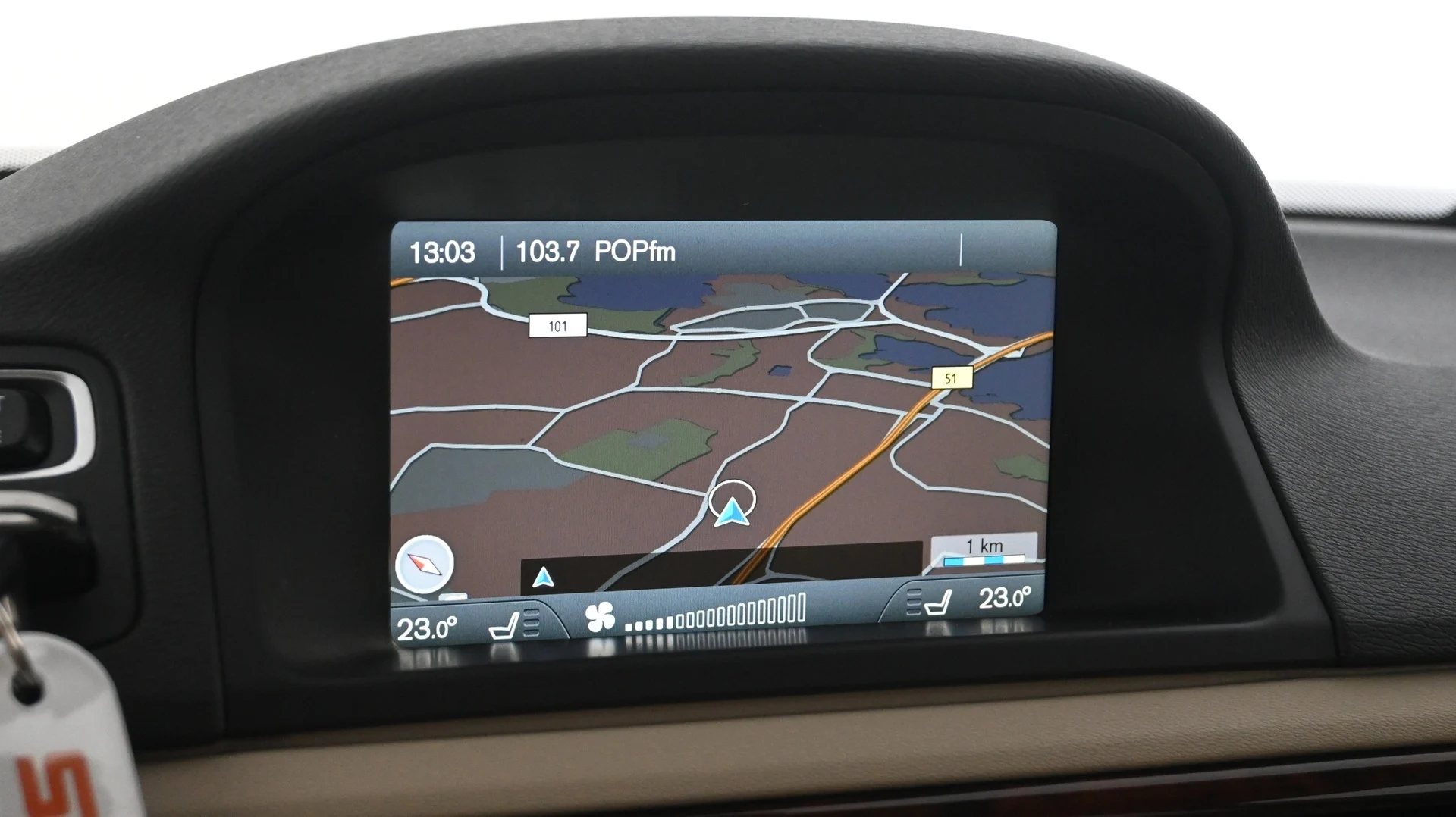 Car Image - 4c9DYHGCBFDJ7GcaUwdlZr