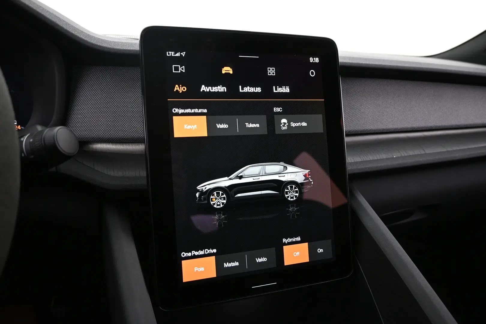 Car Image - JQG8Y4h8RvSYW9tK4zwyN