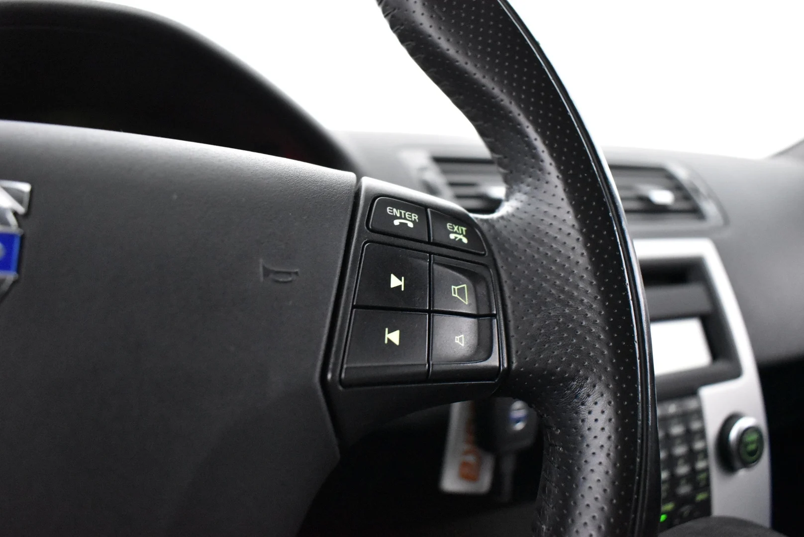 Car Image - d9xGQwJWQYDalNb4sWHY3