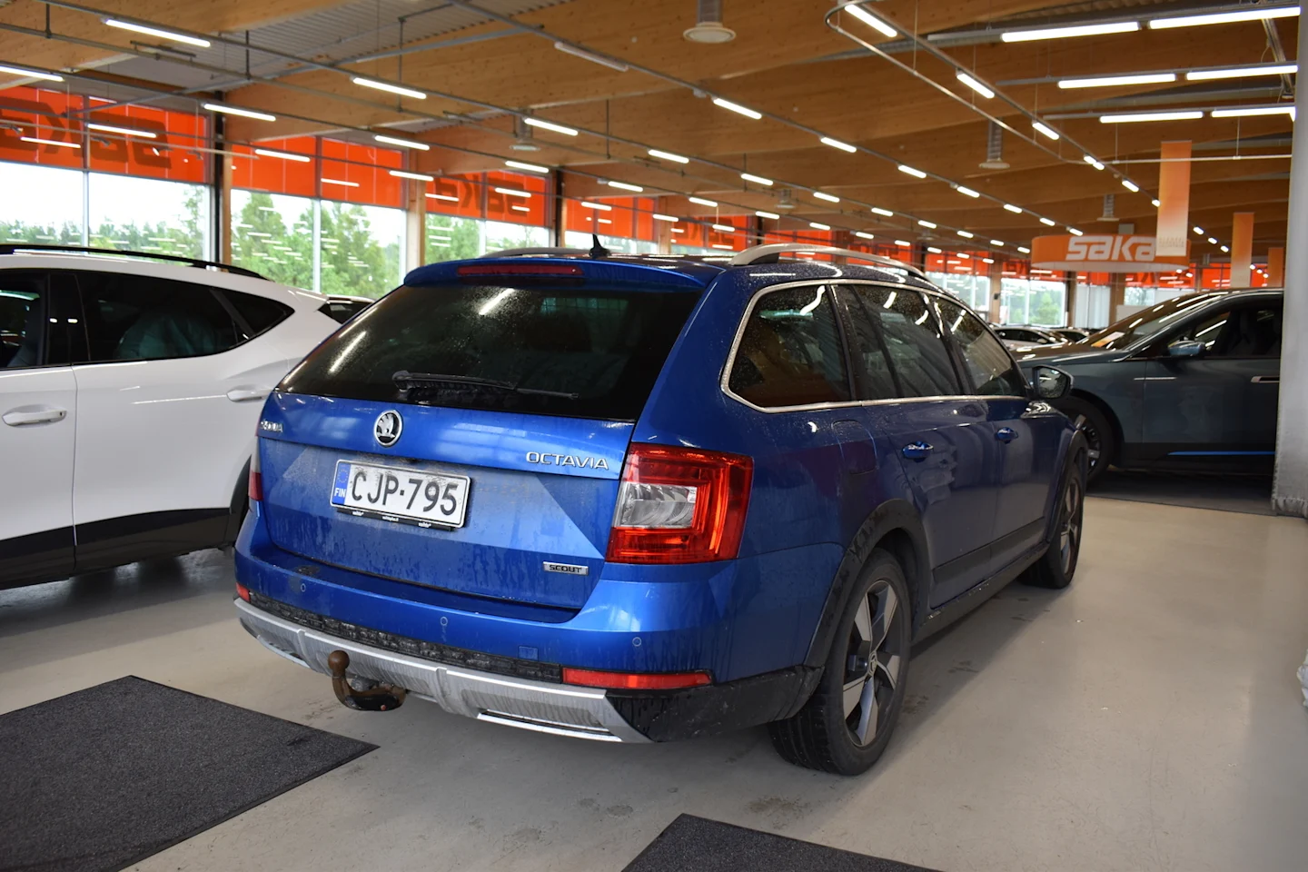 Car Image - 4gIK1PXQniBHxosG0dg0pU
