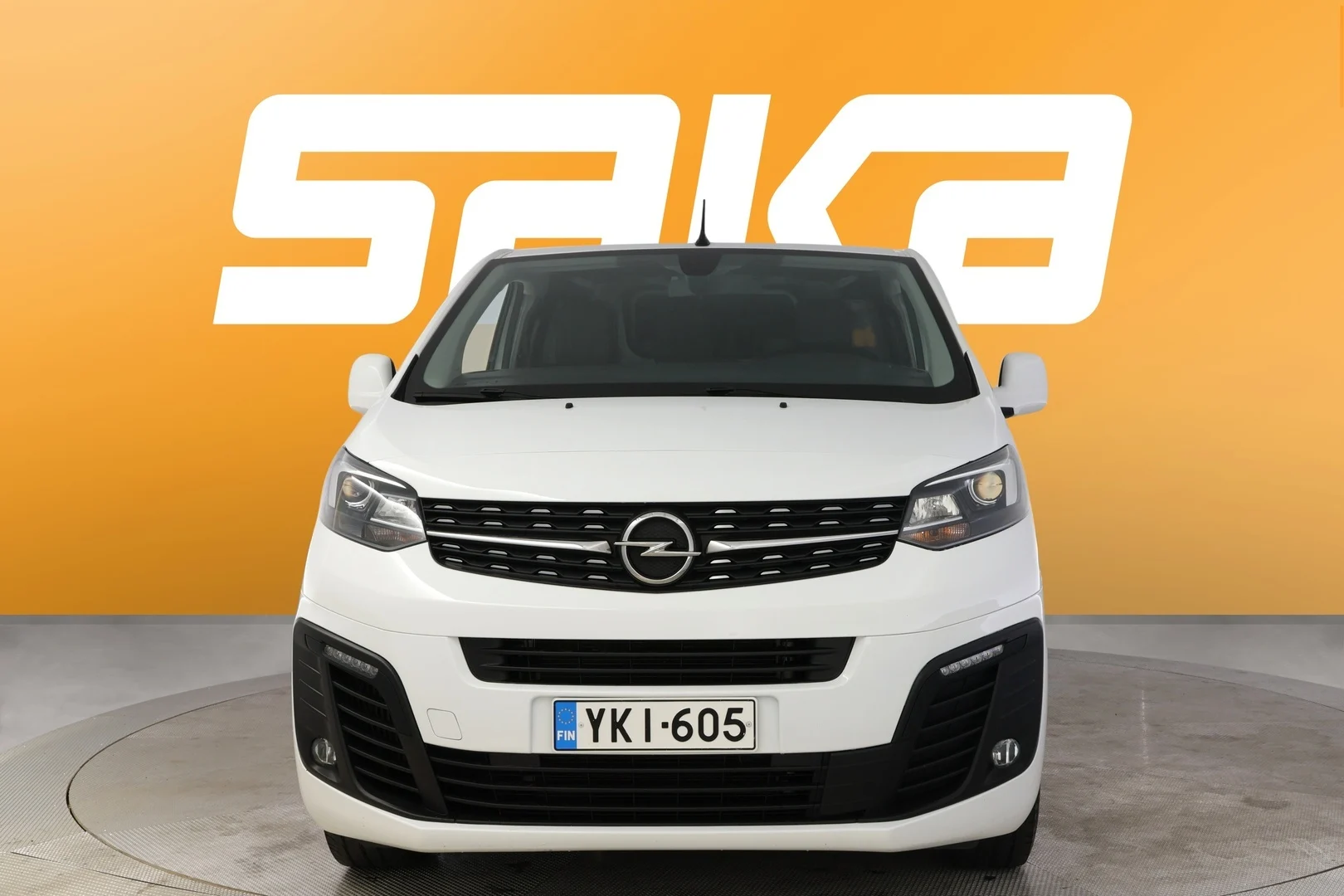 Car Image - 4QSk1RyLHogIOvRoVc9Cz6