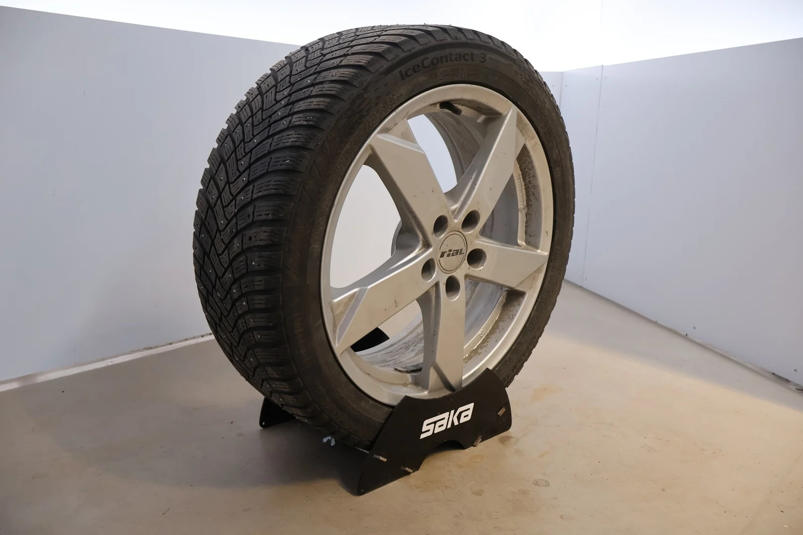 Car Image - 1NMUWUPGxJSmEkzaNAmIW8
