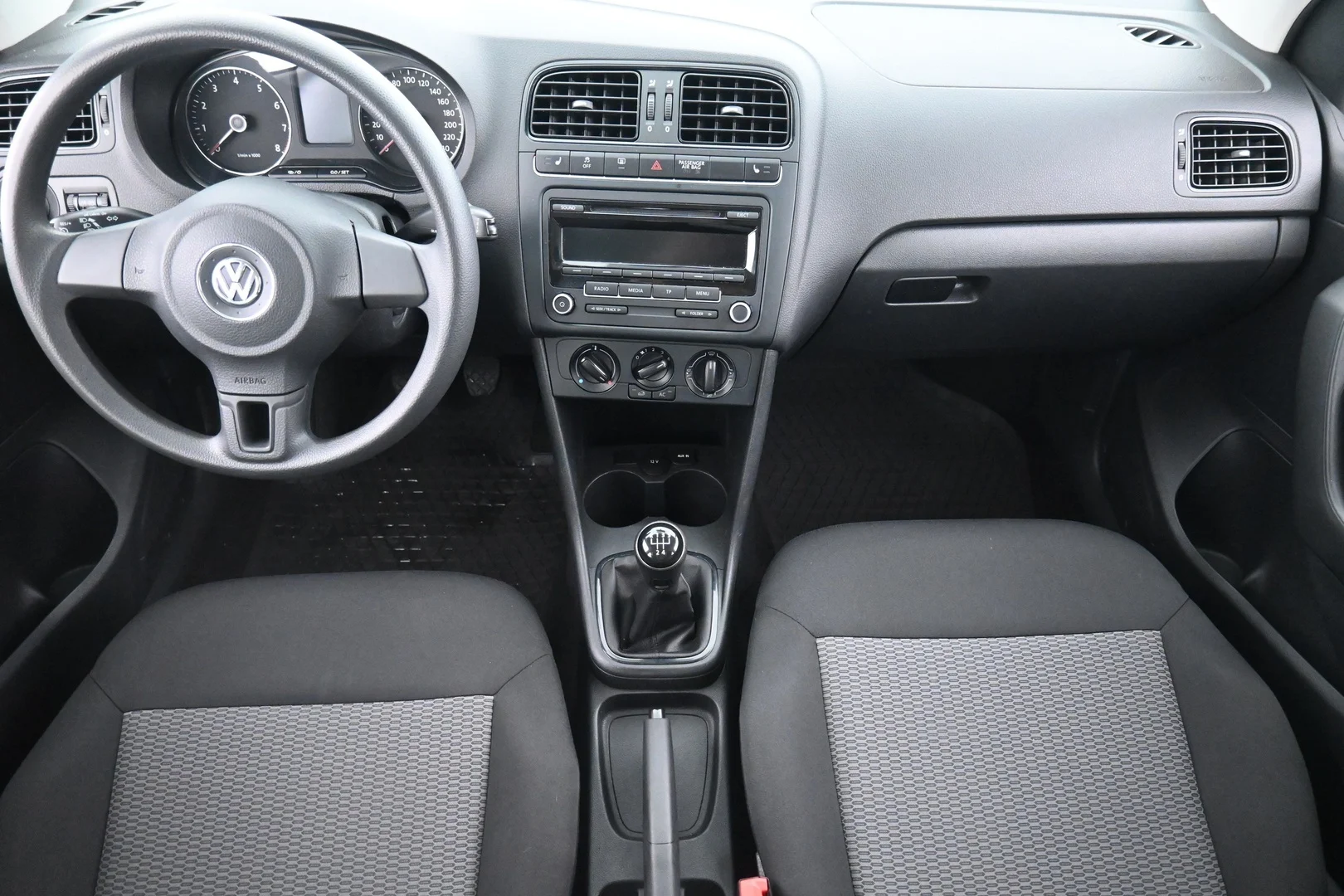 Car Image - 6DQIobg6h1TOzk7xocfFdj