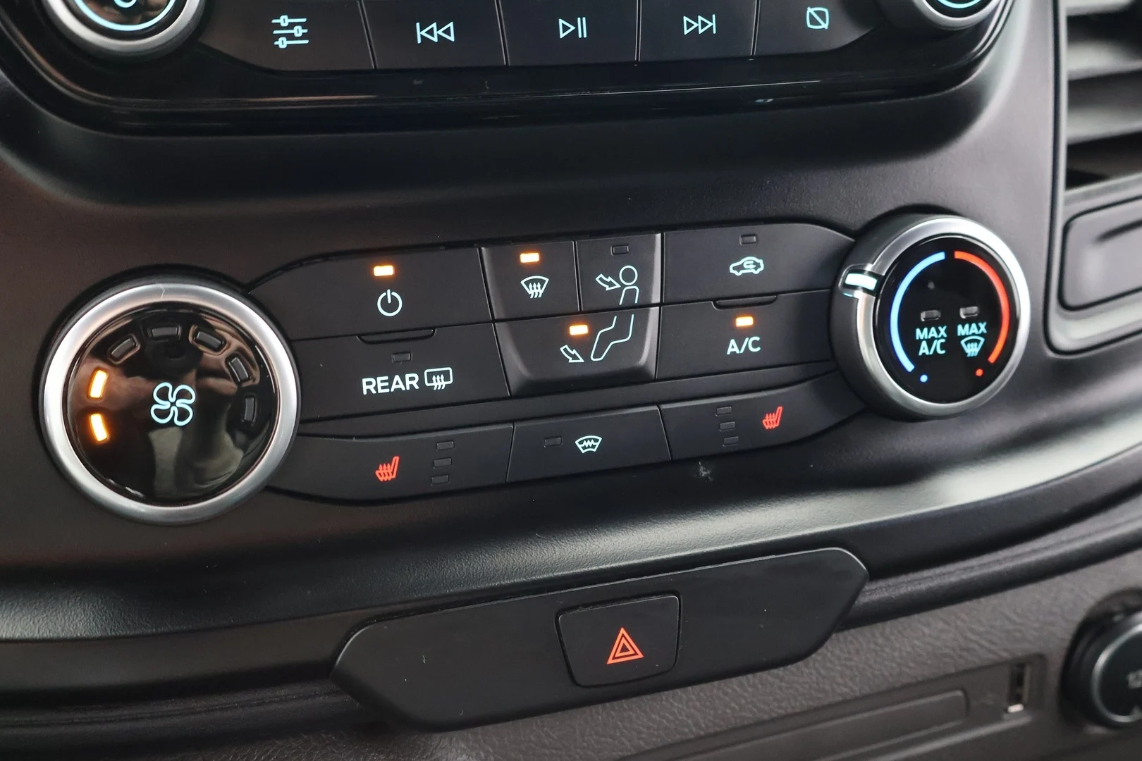 Car Image - 4zqNvPo2UYBd7iTJsAXRVg