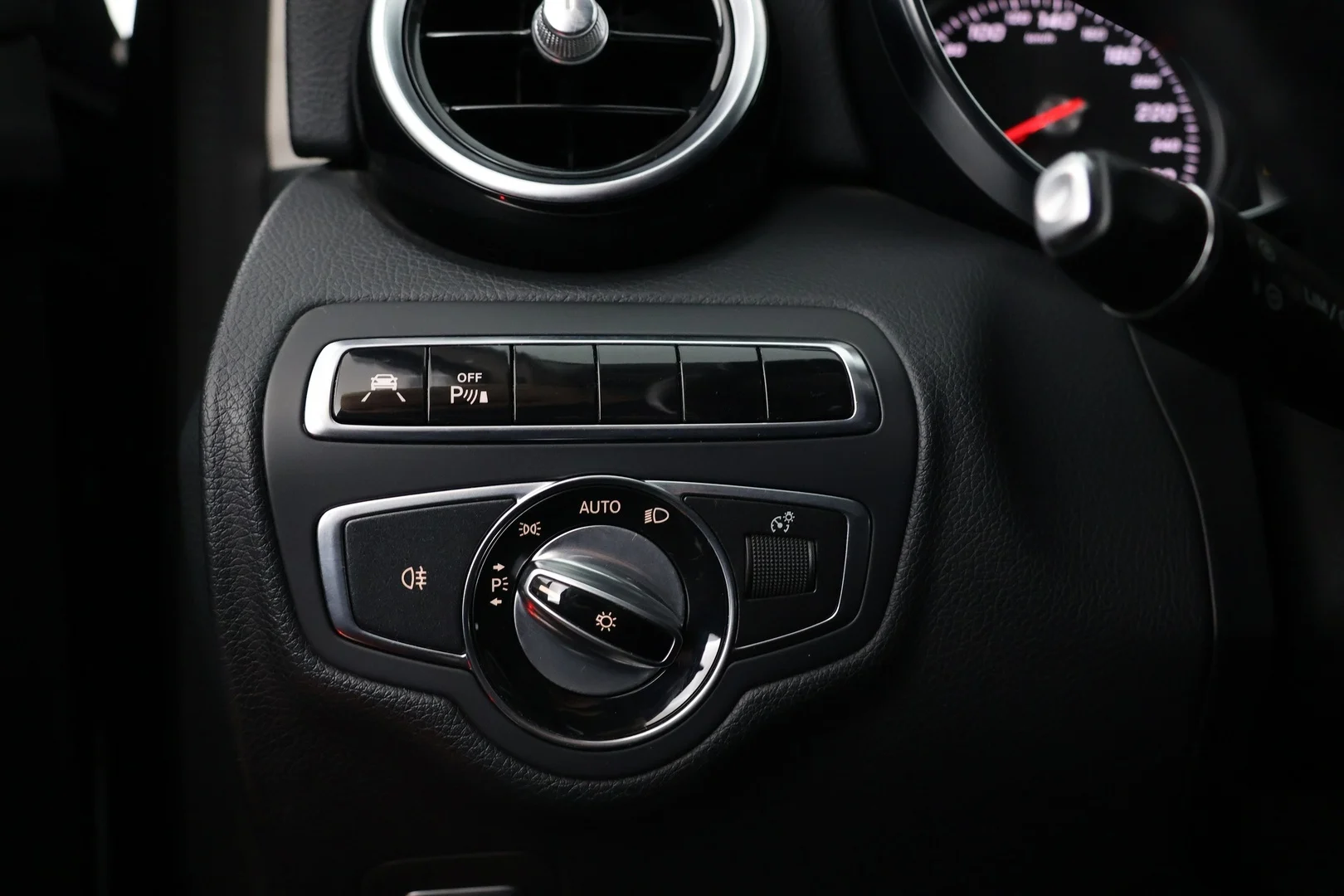 Car Image - 6IsIgfvGBfpfx9EIlLeIou