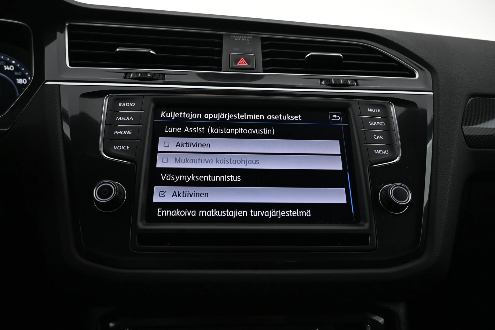 Car Image - 6cMPbRnynJ8N3dvHnqtQ3e