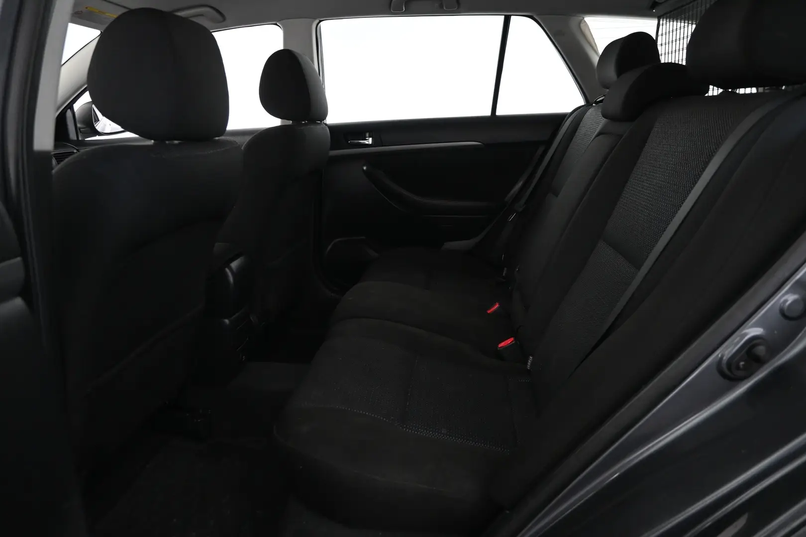 Car Image - 2VdgMqEeawTsOW8UxxcT8Y