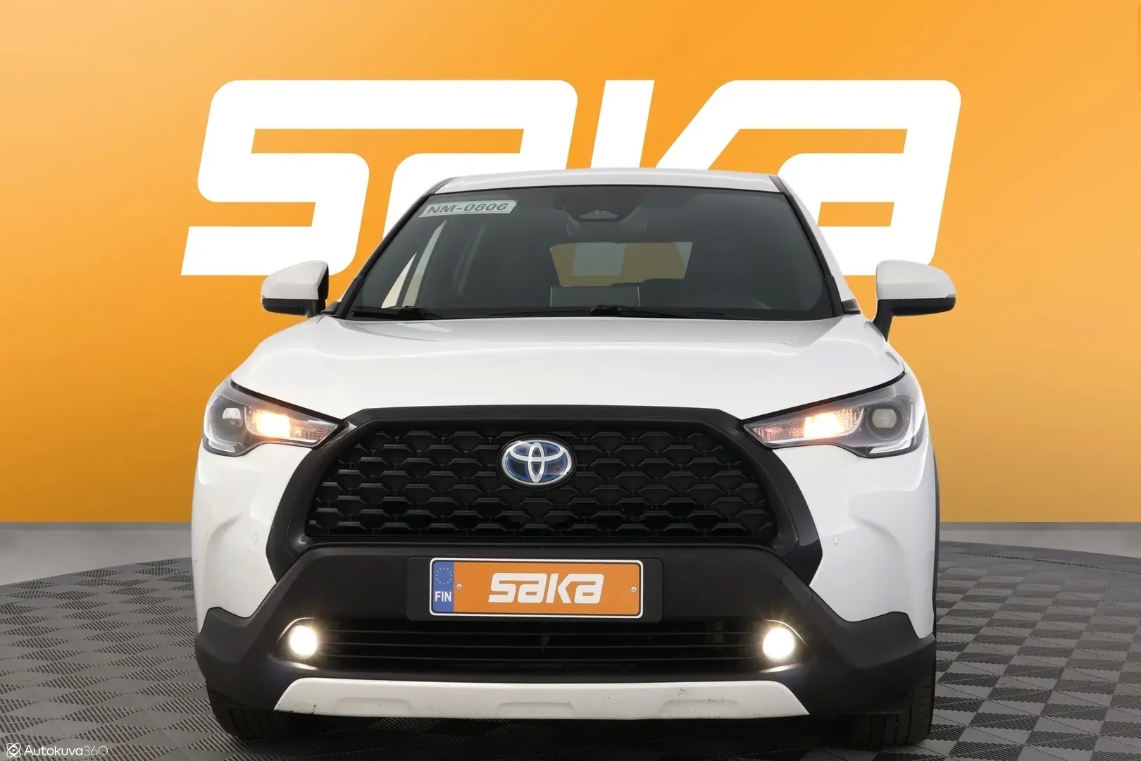 Car Image - bxlsoE7IUj8XmEme4XENw