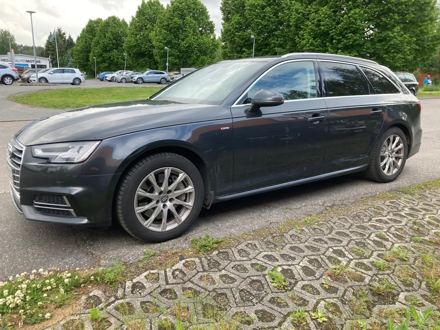 Car Image - 6u8tszWH7CVRVhg9nFHfzb