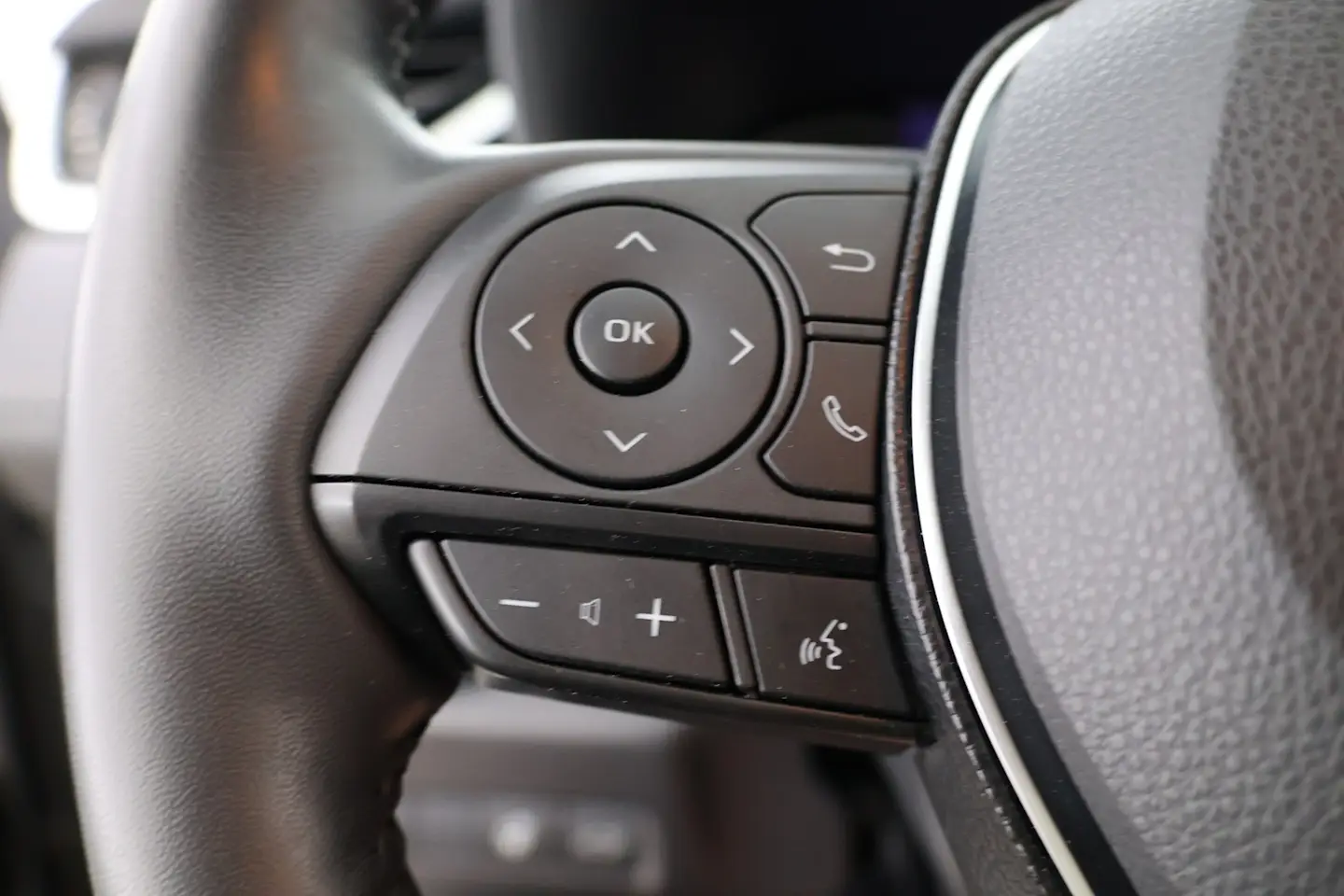 Car Image - 2YMyamGZWyl7HTgTlhQqxC
