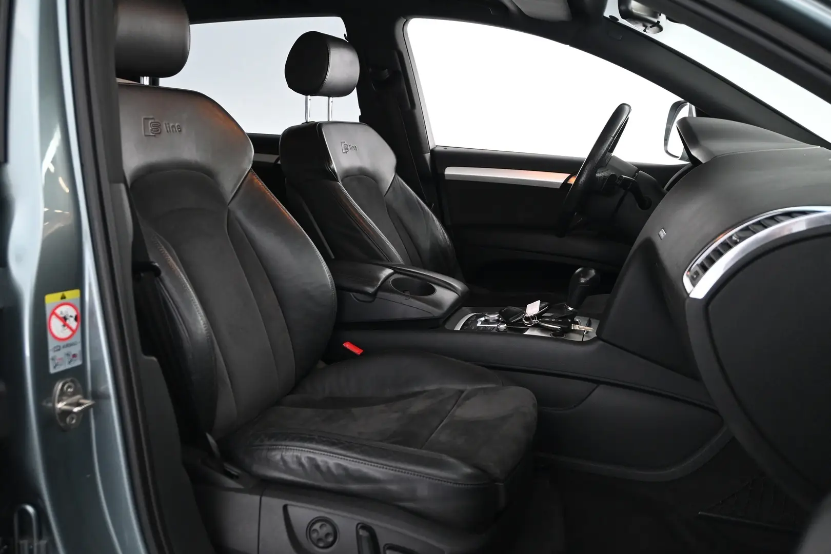 Car Image - 21Xkg2yXwGZ6h8HZlewUDf