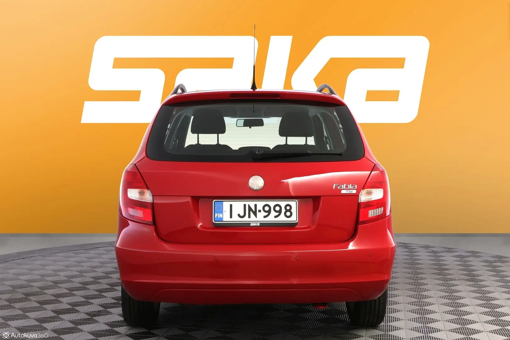 Car Image - 2YdbjMAz01RpHKIJUqaclL
