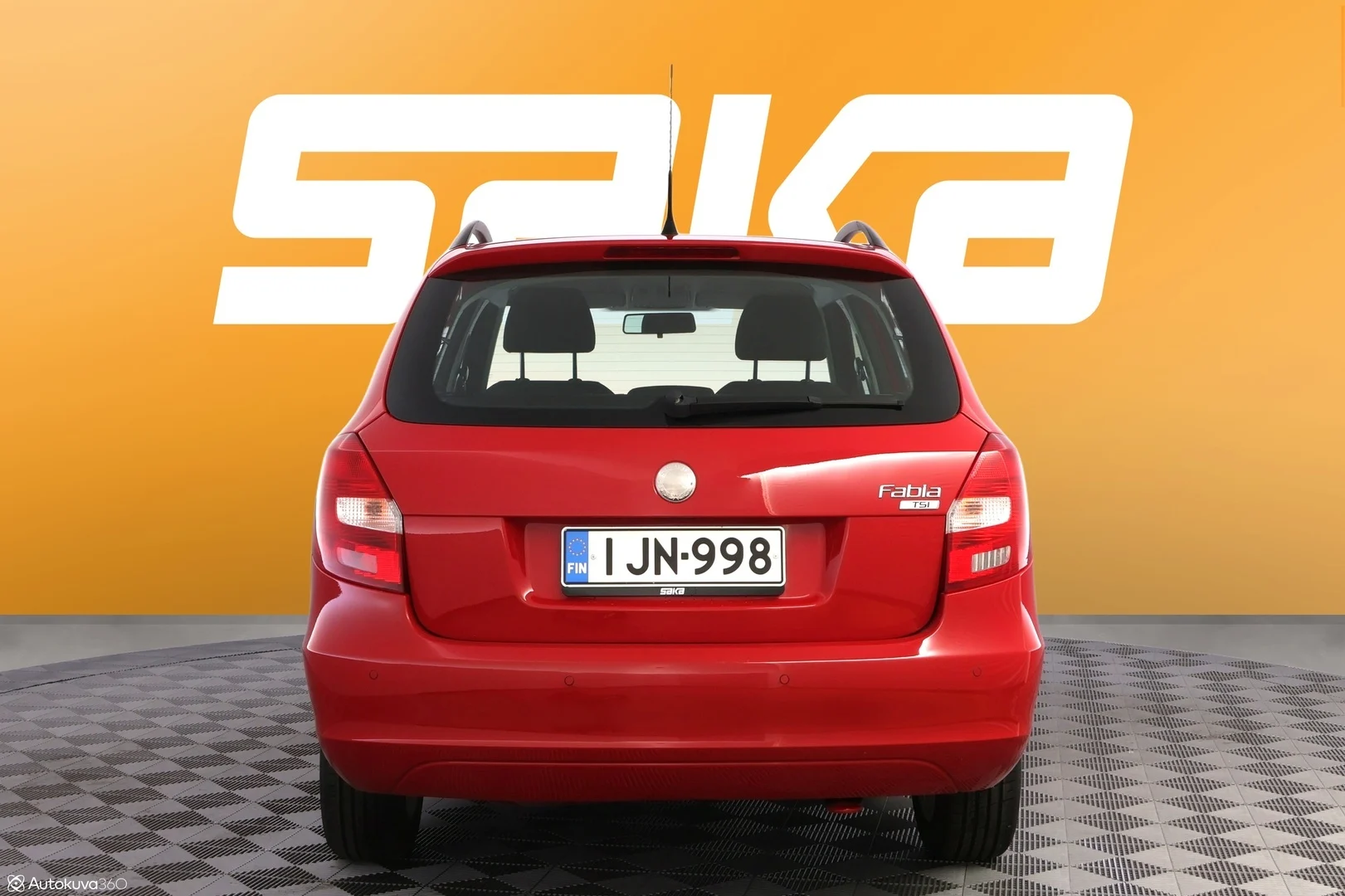Car Image - 2YdbjMAz01RpHKIJUqaclL