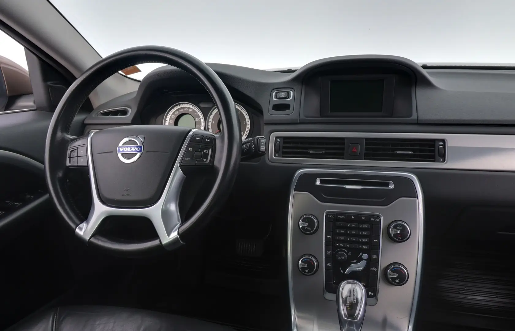 Car Image - 7DeHVjbRZ5nilD6P6XWyWE
