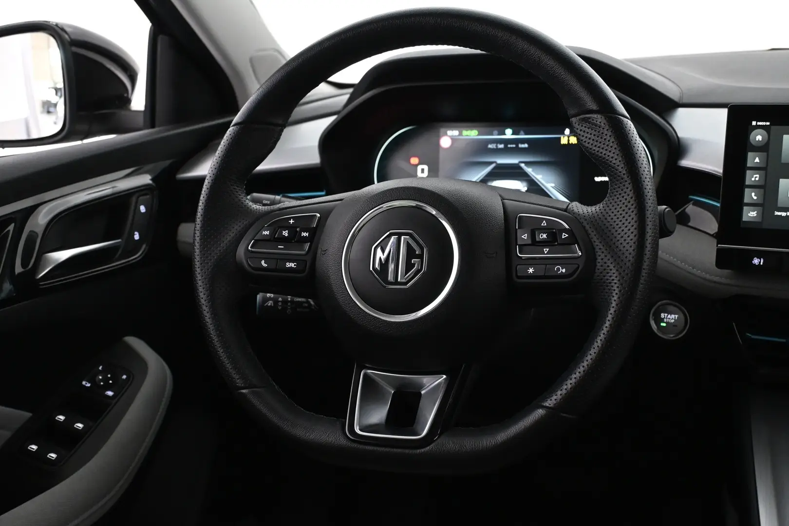 Car Image - KPYKQeoxSD4m4BOpxpijj
