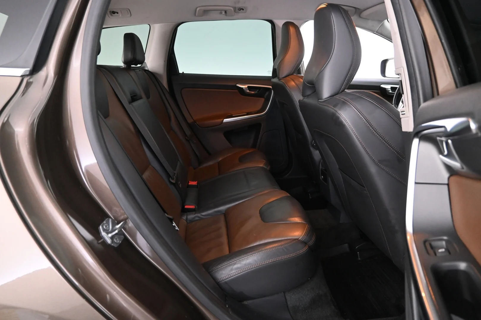 Car Image - 4MYMqOjz8VbWO8oVAd5cBS