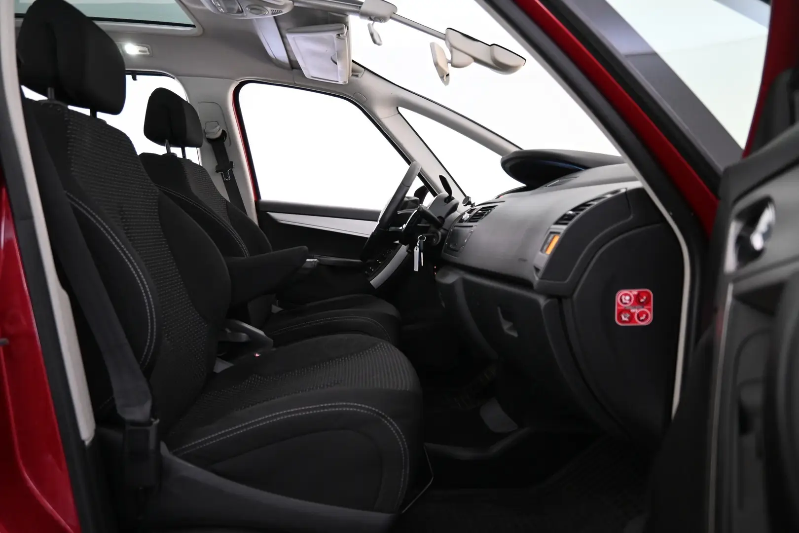 Car Image - 1xFdAt7O5dIC9szSv0Kecz
