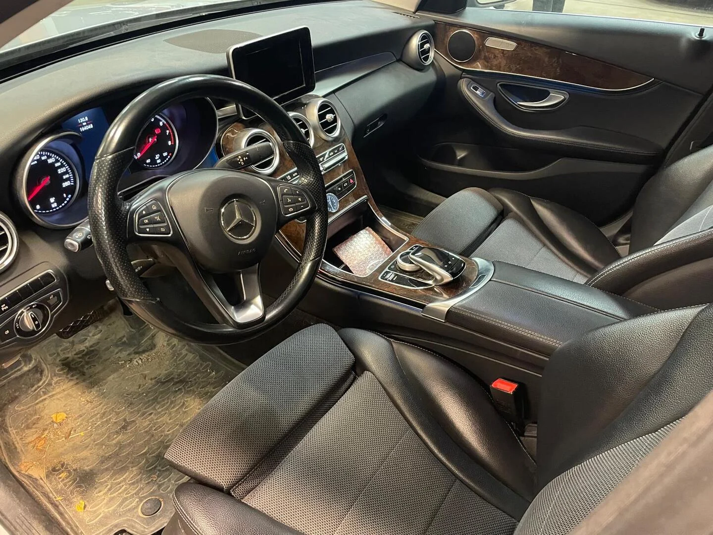 Car Image - 7mm4WJpBARWL4h2jgN07Fd