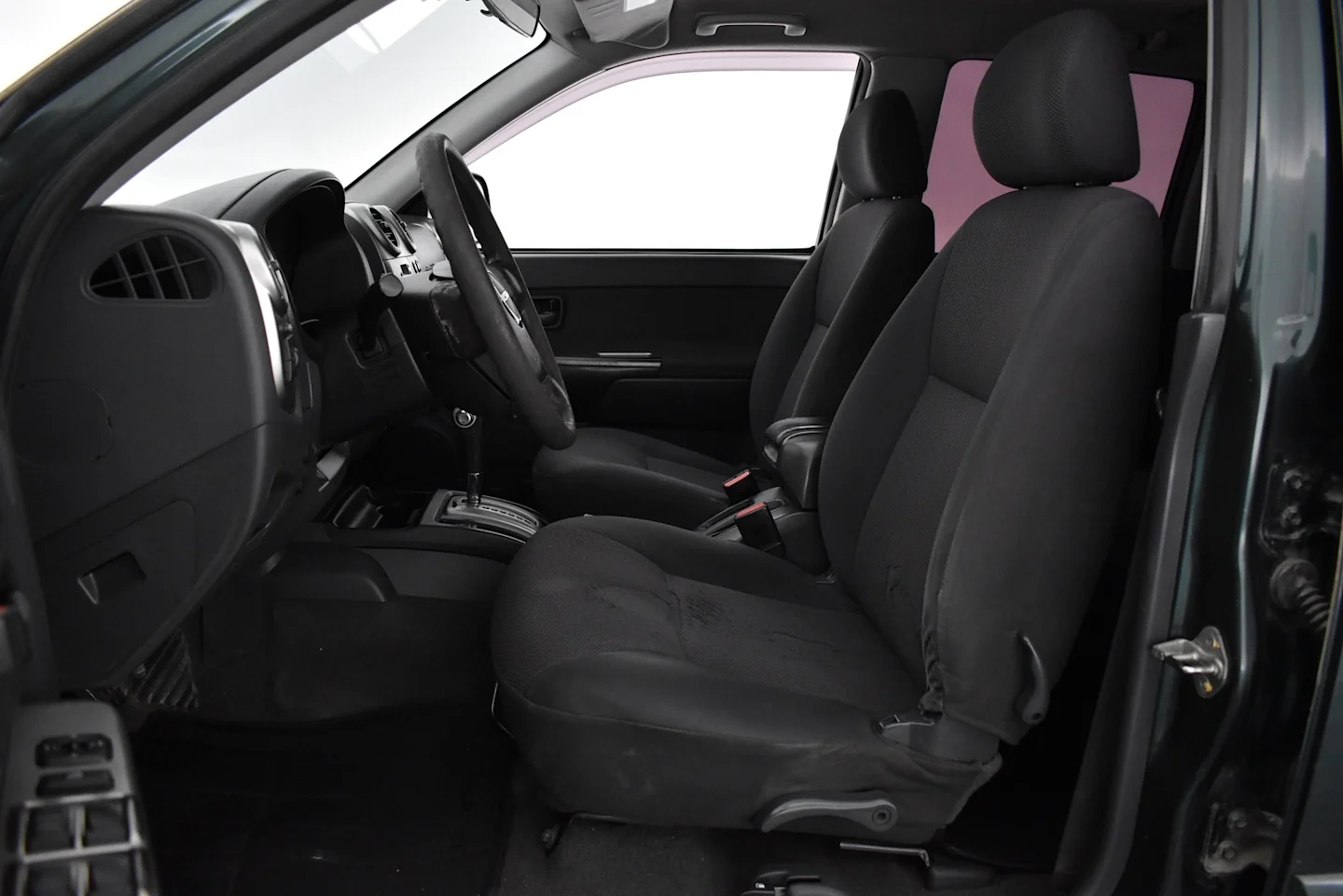 Car Image - 2ojE1G35dR9V5XBMplednM