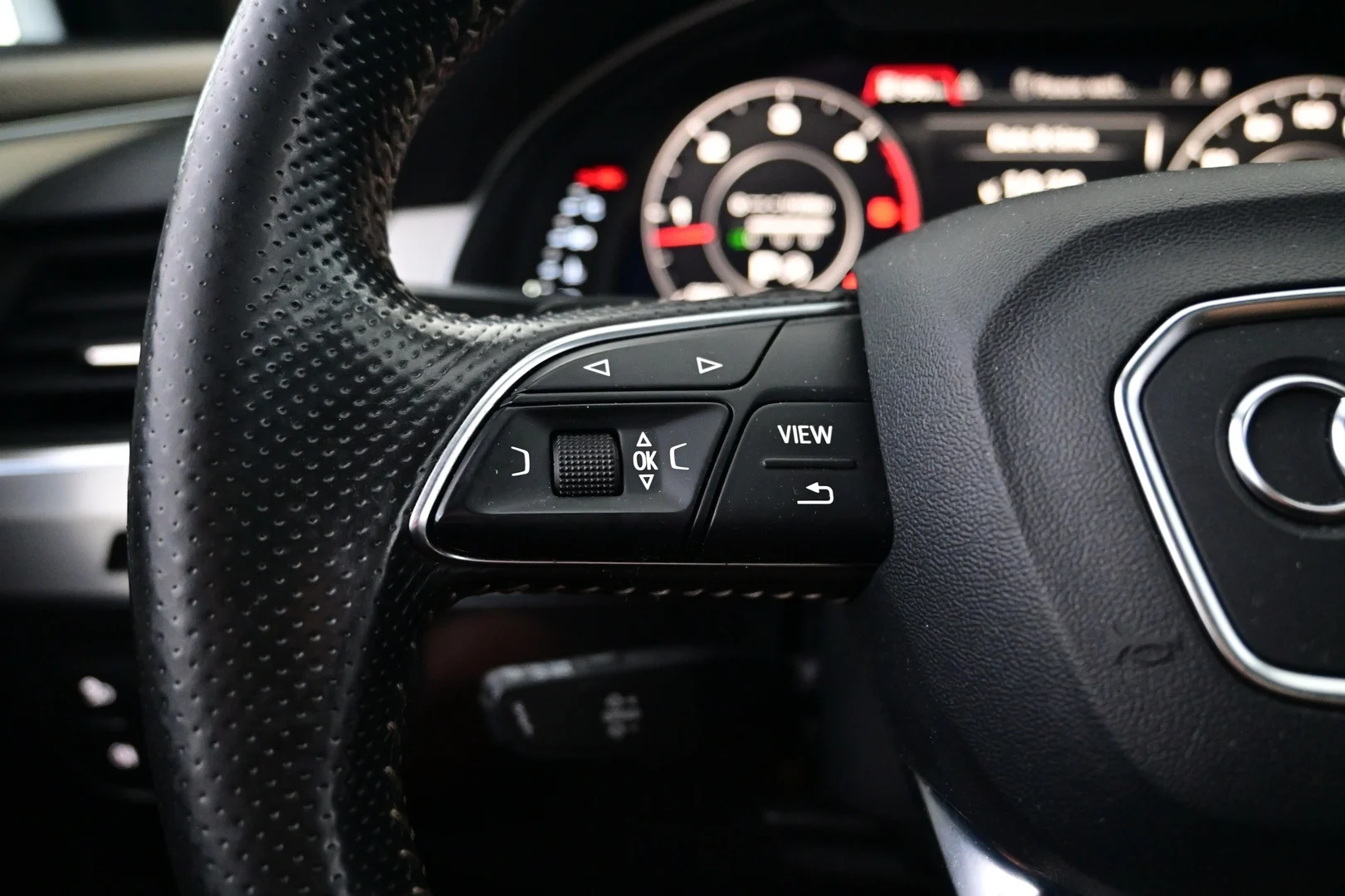 Car Image - 4Gi34Ug9mX32X2J4J4qWoF