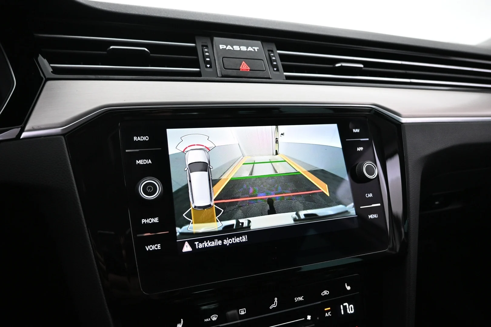 Car Image - 7qKM8SmkIEpFWAbqzRMux7
