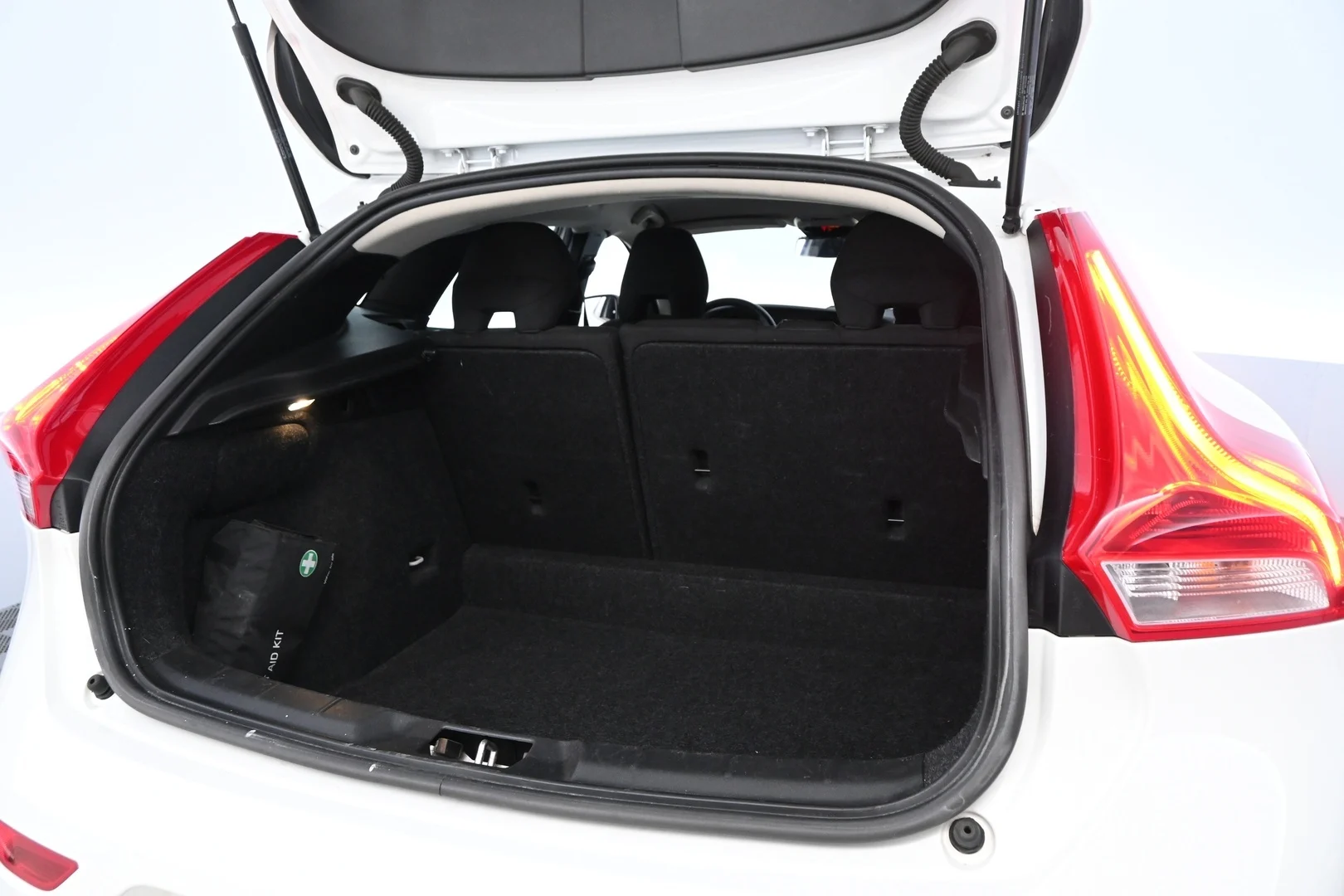 Car Image - 2p7PfXhUnVy6qQXZ9DDpX