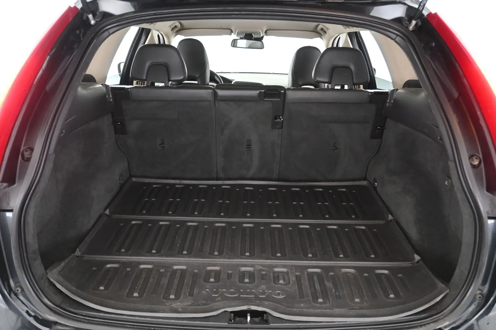 Car Image - 7rYDK8beb4cE1PoJ5bJHJz