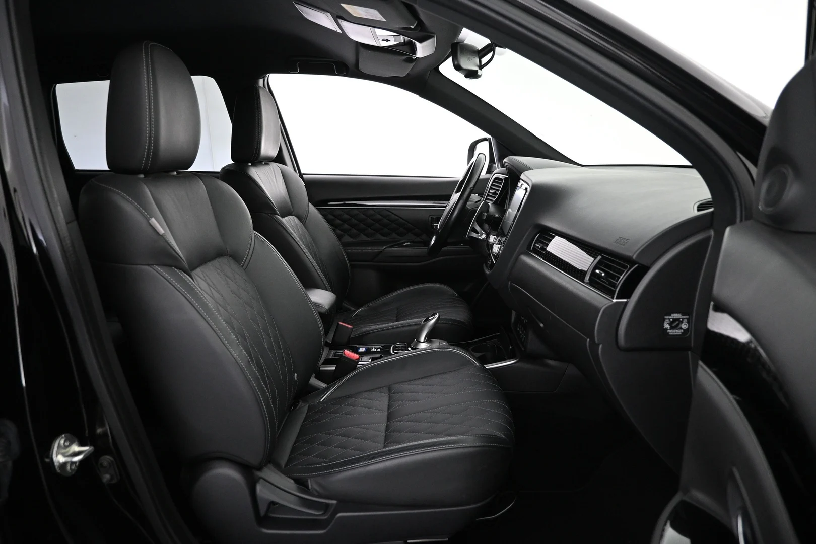 Car Image - 55OvTVSSMWQdsVJoAFN5UC