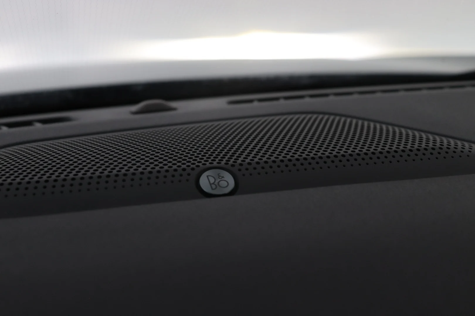 Car Image - h2IYc4uuIEYLQfaBLpssa