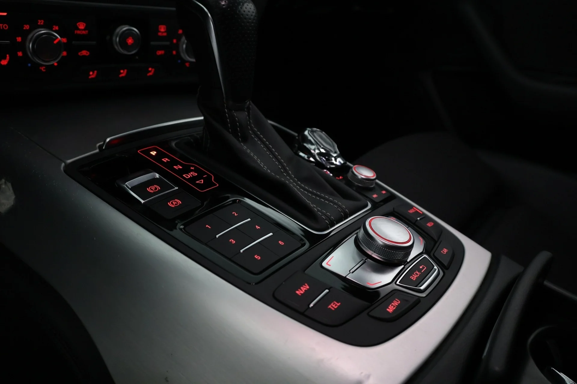 Car Image - 4g5RvvS0yArUidwMJcTJP6